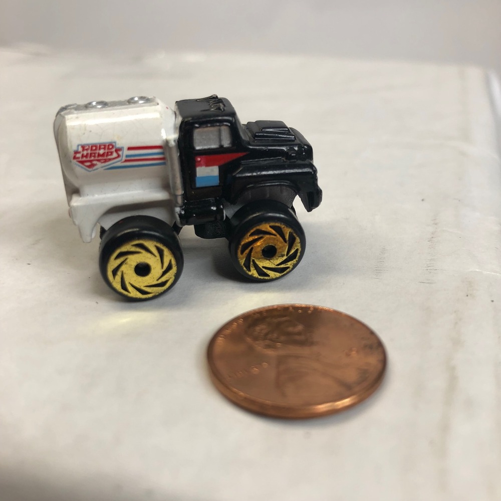 Road Champs 1987 Mini Monster Wheels Tank Tanker Truck White Black Micro Vintage